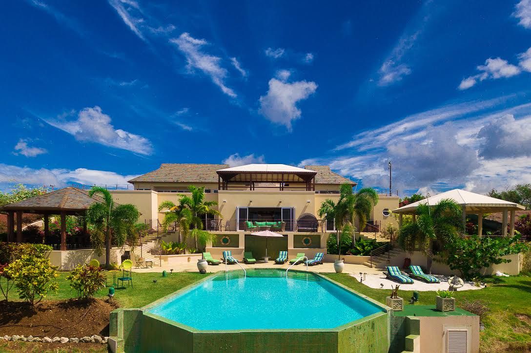 La Maison Michelle private villa in Barbados with pool, gardens and shaded pavilions